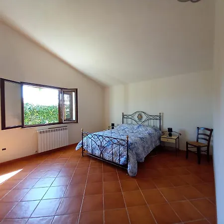 A Due Passi Dal Mare 1 *